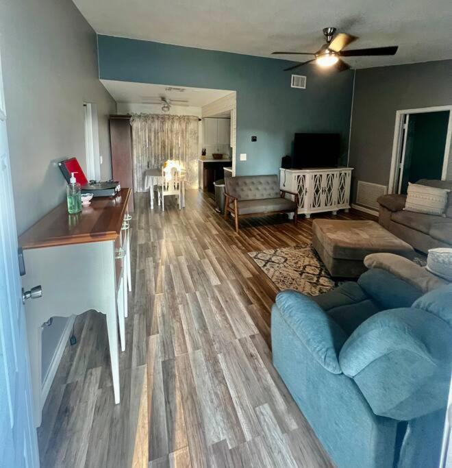 Pinebrook Home Close To Beach Largo Exterior photo